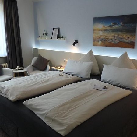 Hotel Zum Rosenteich Bad Zwischenahn Eksteriør billede